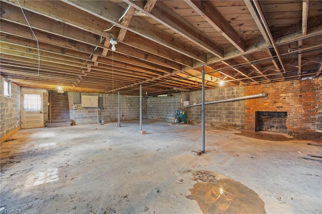 301 West Dalton Road King, NC 27021 - Photo 35 of 36 Gallery Image 35