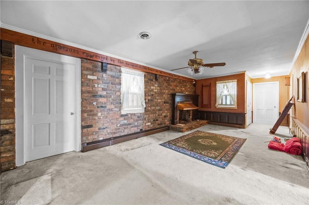 301 West Dalton Road King, NC 27021 - Photo 5 of 36 Gallery Image 5
