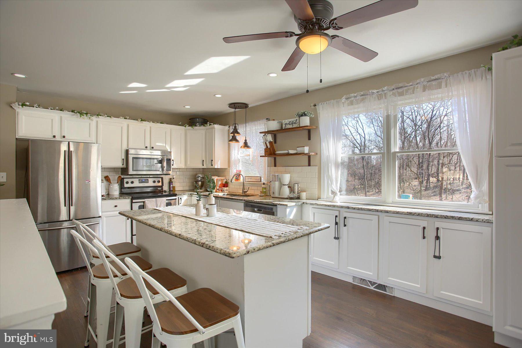 2115 Church Road Hummelstown, PA 17036 - Photo 14 of 38 Gallery Image 14