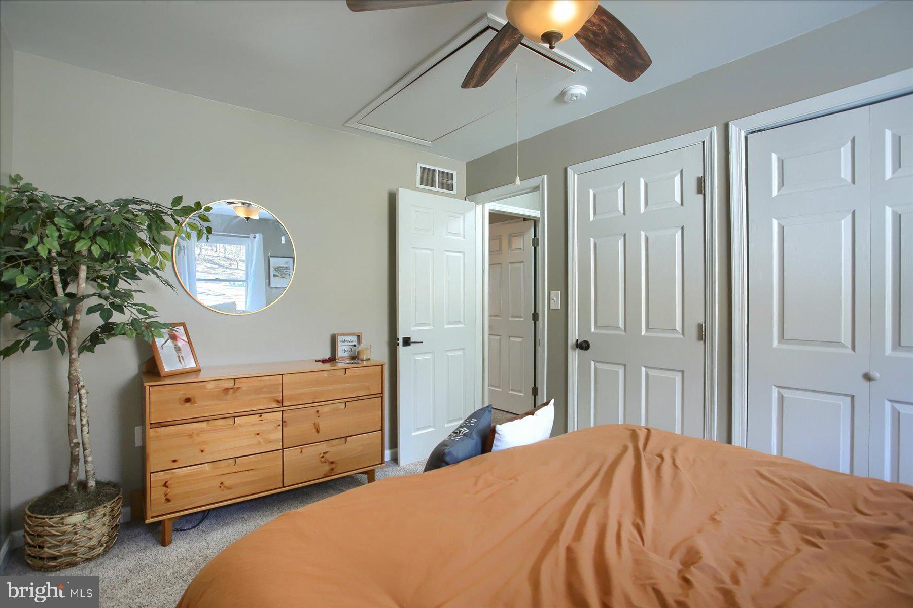 2115 Church Road Hummelstown, PA 17036 - Photo 16 of 38 Gallery Image 16
