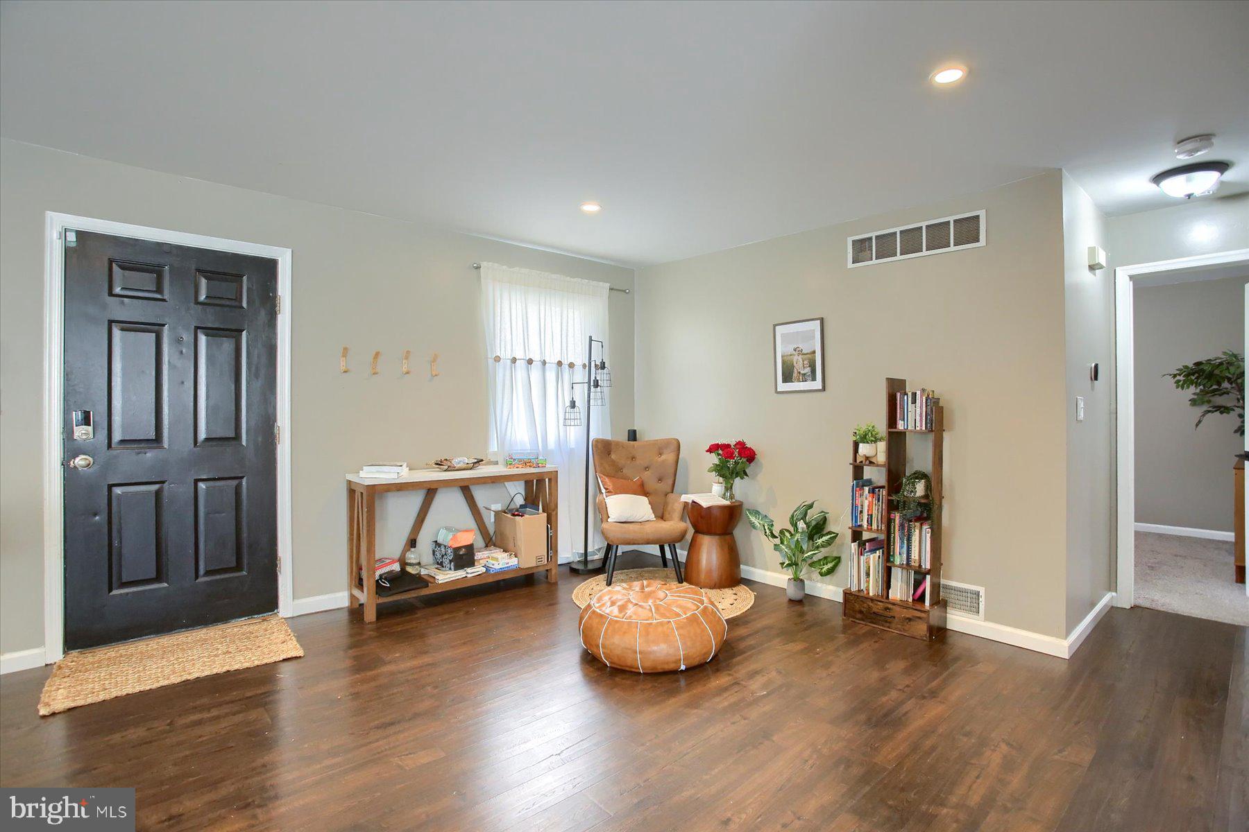 2115 Church Road Hummelstown, PA 17036 - Photo 9 of 38 Gallery Image 9