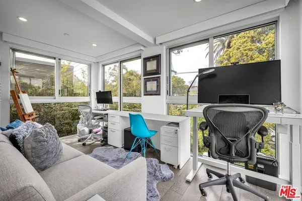 $13,000 | 718 Marine Street, Santa Monica, CA 90405