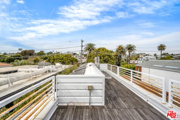 $13,000 | 718 Marine Street, Santa Monica, CA 90405