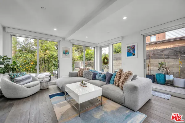 $13,000 | 718 Marine Street, Santa Monica, CA 90405