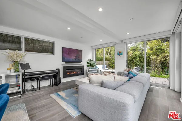 $13,000 | 718 Marine Street, Santa Monica, CA 90405