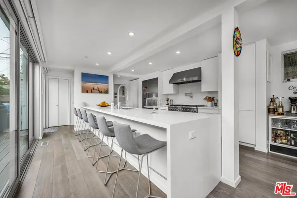 $13,000 | 718 Marine Street, Santa Monica, CA 90405
