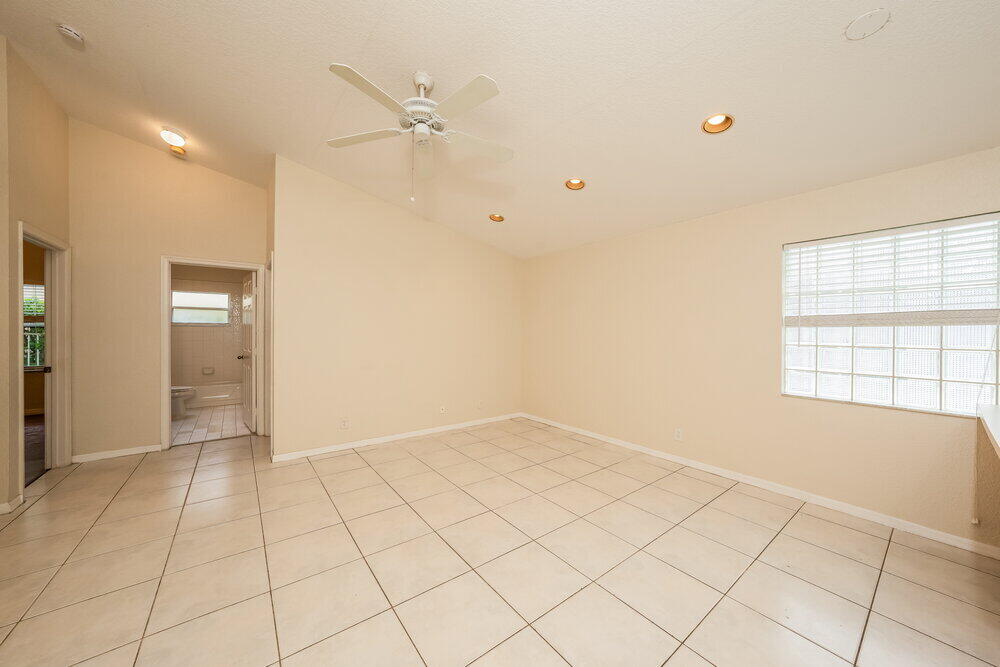 Undisclosed Address Boca Raton, FL 33428 - Photo 6 of 16 07-DiningRoom_20260830175055-lg