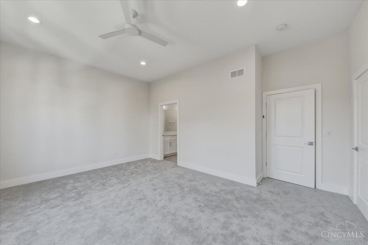 3912 Edwards Road Cincinnati, OH 45209 - Photo 38 of 70
