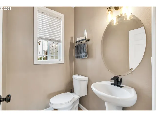 $775,000 | 16454 Southwest Cornelian Way, Beaverton, OR 97007