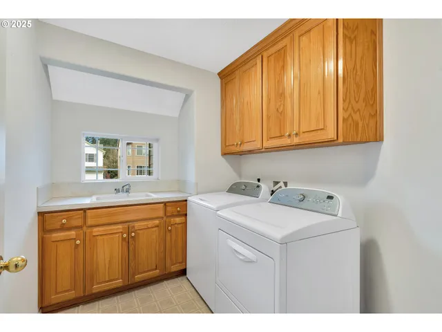 $775,000 | 16454 Southwest Cornelian Way, Beaverton, OR 97007