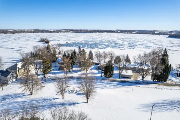 $2,500 | 17796 Cedar Park Loop, Fergus Falls, MN 56537