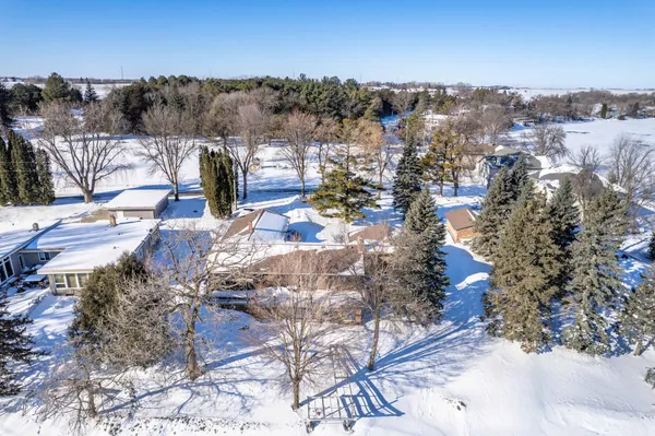 $2,500 | 17796 Cedar Park Loop, Fergus Falls, MN 56537