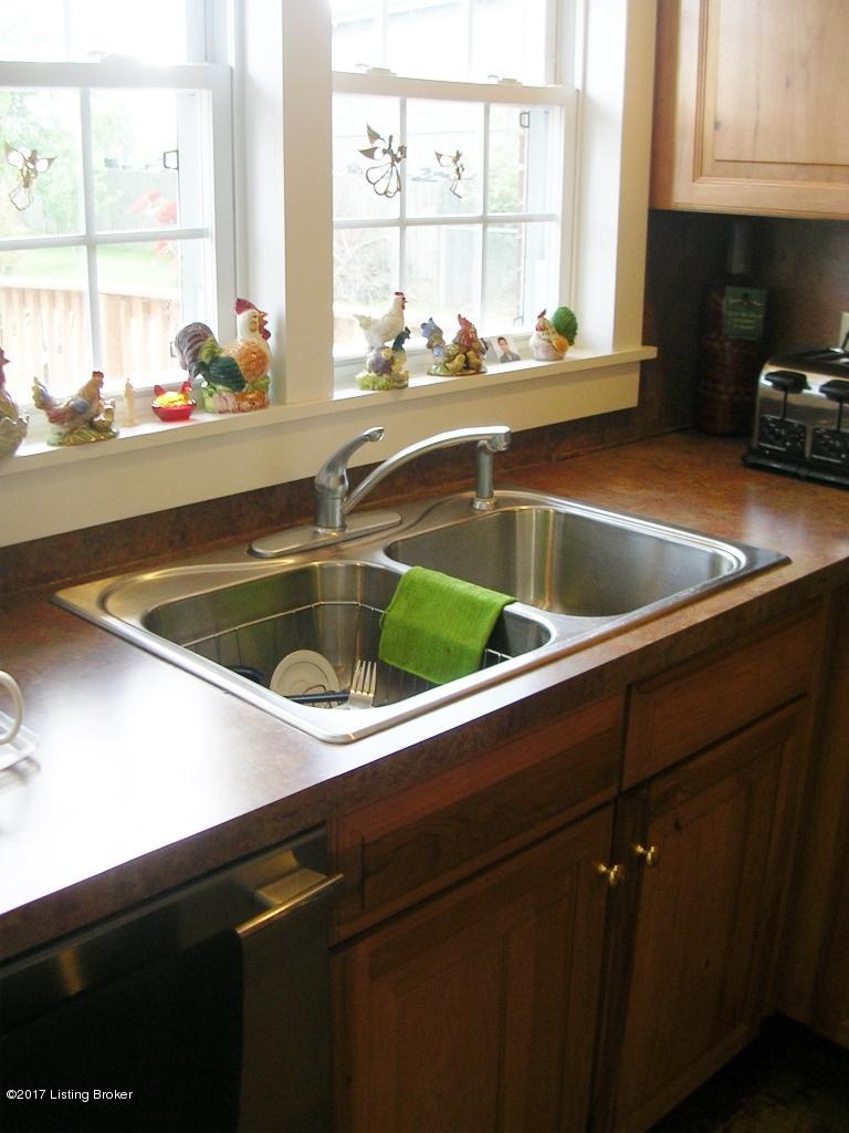5503 Billtown Road Louisville, KY 40299 - Photo 8 of 31 13