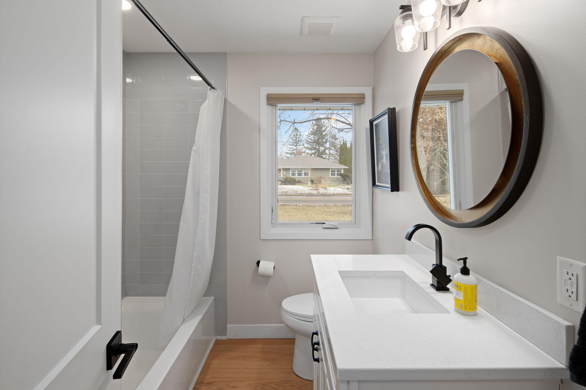 4721 Valley View Road Edina, MN 55424 - Photo 19 of 49 Gallery Image 19