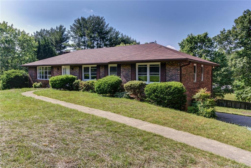 435 Asbury Road Candler, NC 28715 - Photo 2 of 24 Gallery Image 2