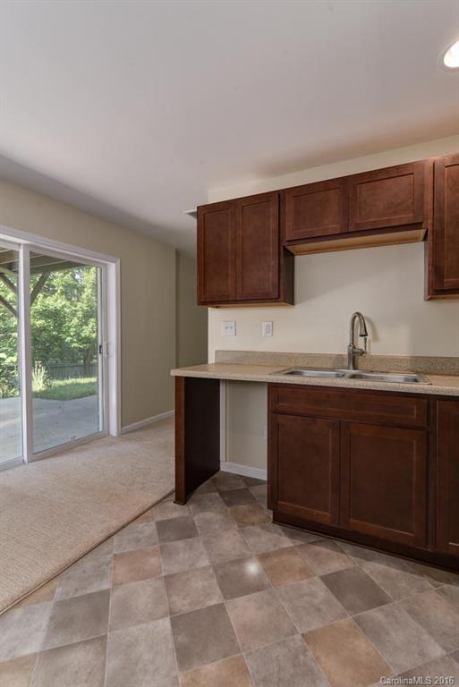 435 Asbury Road Candler, NC 28715 - Photo 17 of 24 Gallery Image 17