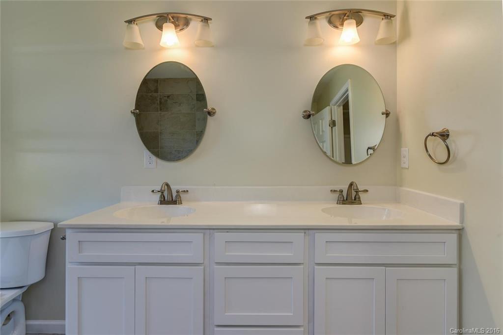 435 Asbury Road Candler, NC 28715 - Photo 10 of 24 Gallery Image 10