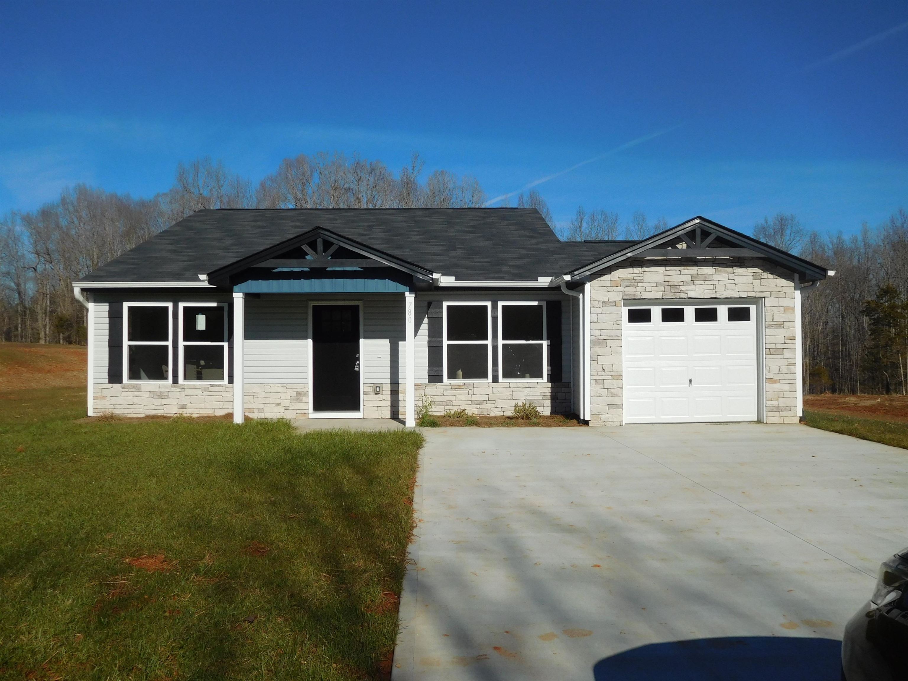 780 Darwin Road Columbia, SC 29209 - Photo 1 of 11