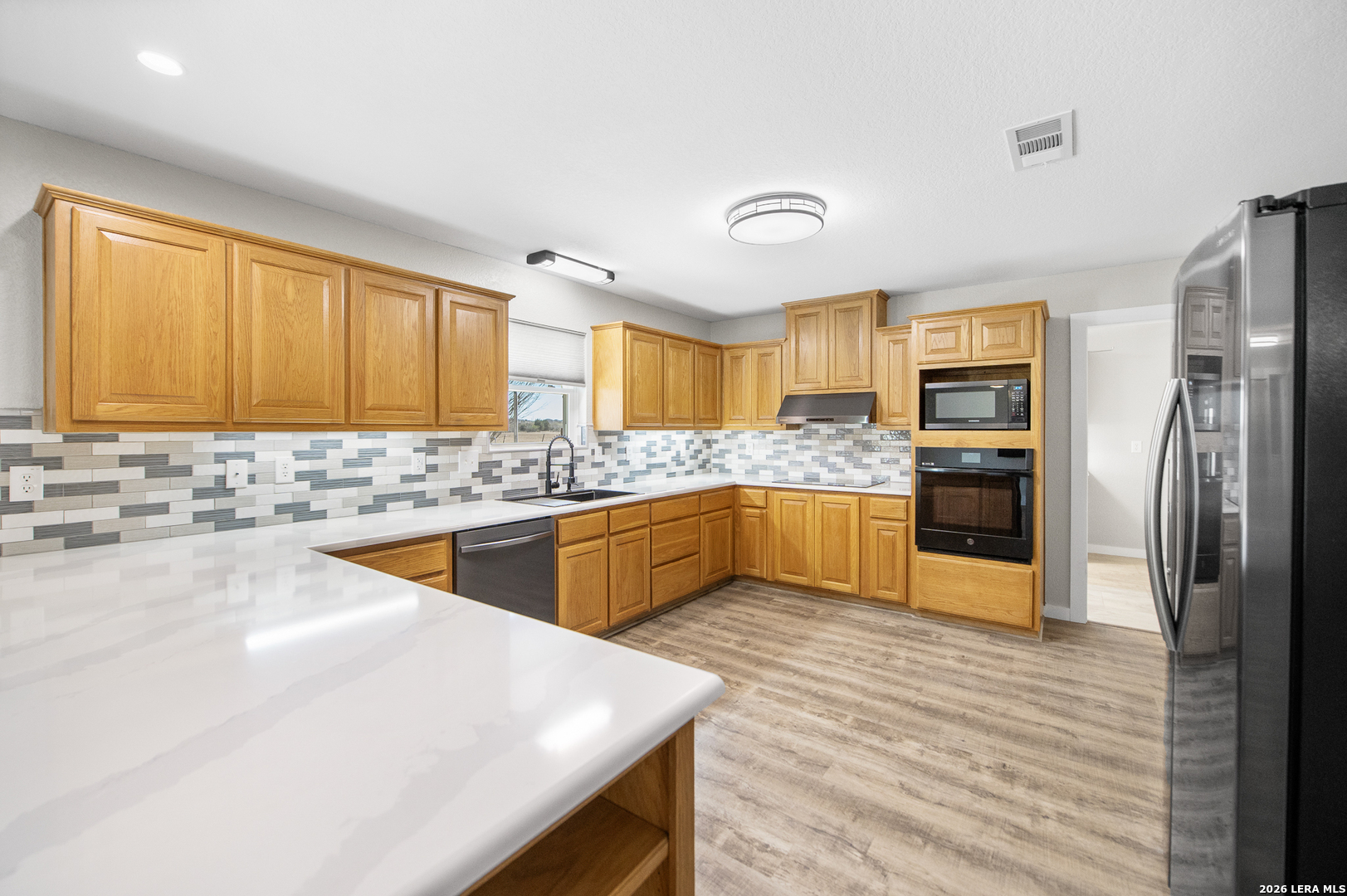 433 West Klein Road New Braunfels, TX 78130 - Photo 14 of 48