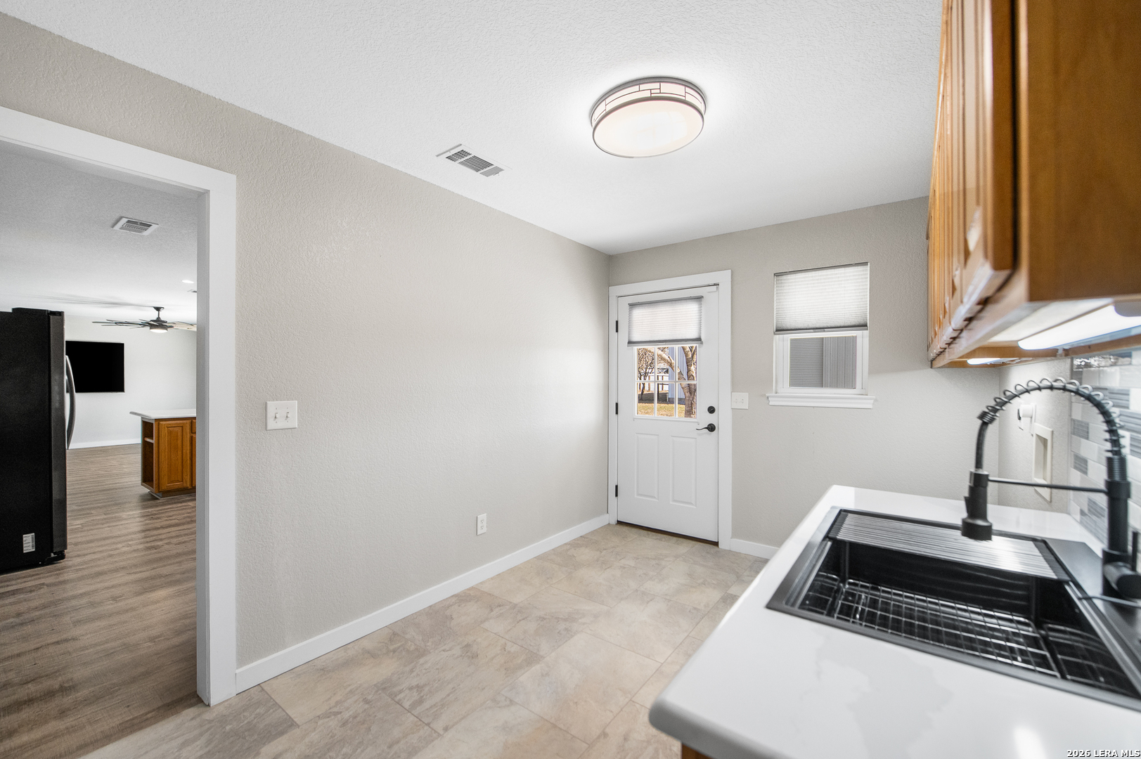 433 West Klein Road New Braunfels, TX 78130 - Photo 18 of 48