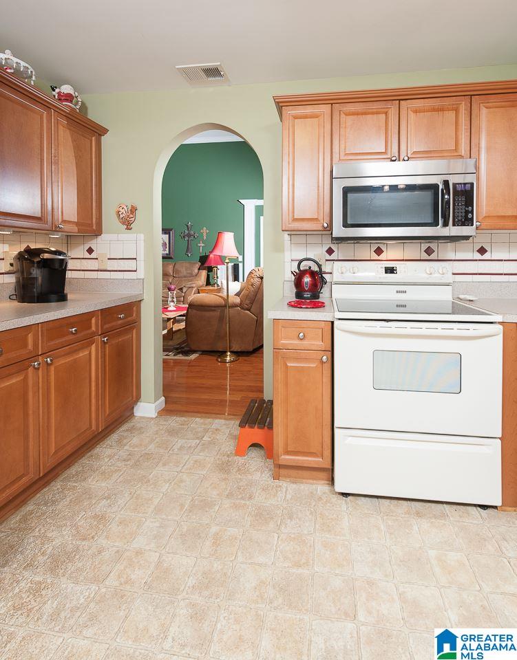 117 Silverstone Lane Alabaster, AL 35007 - Photo 14 of 42