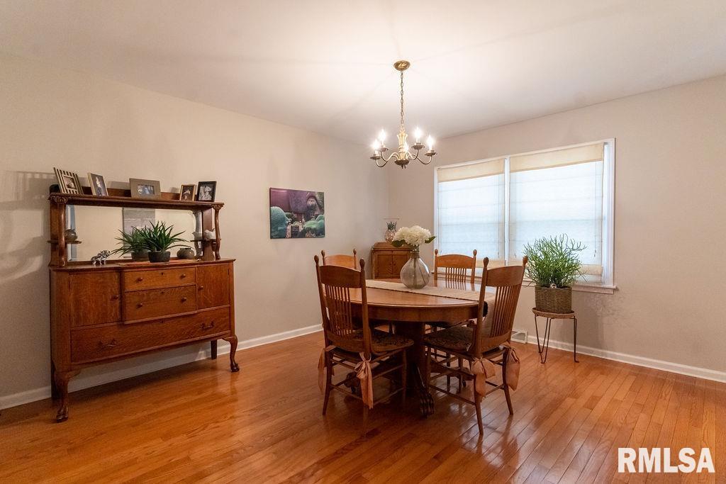 2320 Bates Avenue Springfield, IL 62704 - Photo 13 of 29 Gallery Image 13