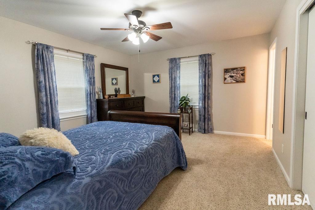 2320 Bates Avenue Springfield, IL 62704 - Photo 17 of 29 Gallery Image 17