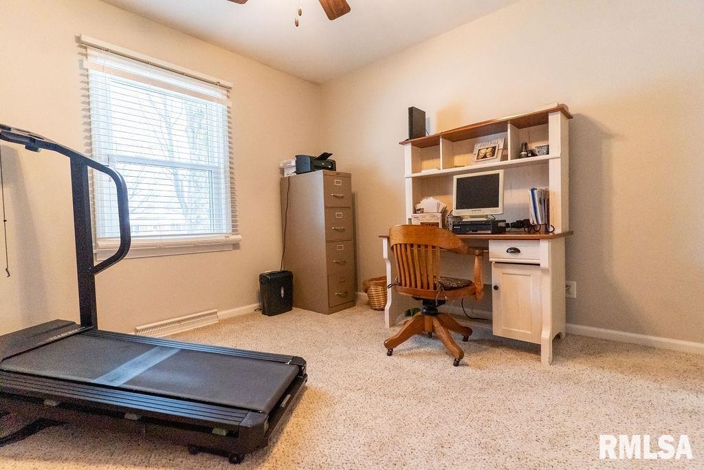2320 Bates Avenue Springfield, IL 62704 - Photo 21 of 29 Gallery Image 21