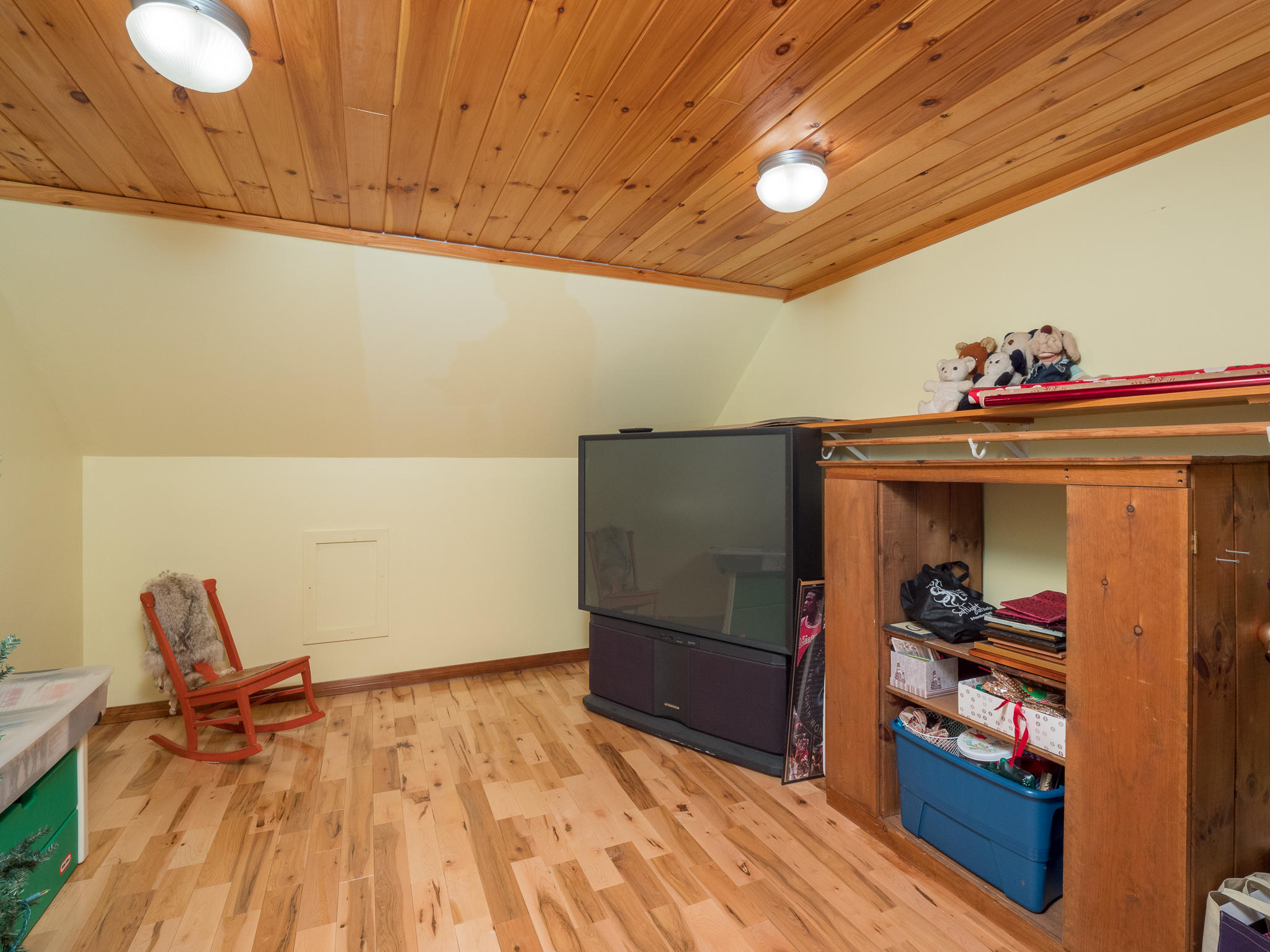 429 Mt Mica Road Paris, ME 04281 - Photo 32 of 83 429 Mount Mica Rd-27
