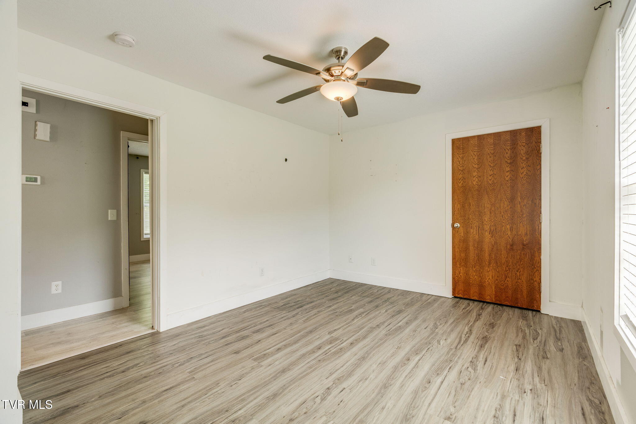 1603 Lone Oak Road Johnson City, TN 37604 - Photo 19 of 36 018