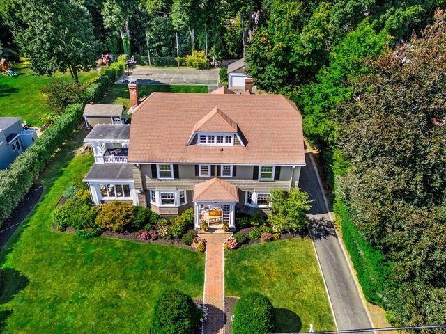 $1,925,000 | 58 Phillips Avenue, Swampscott, MA 01907
