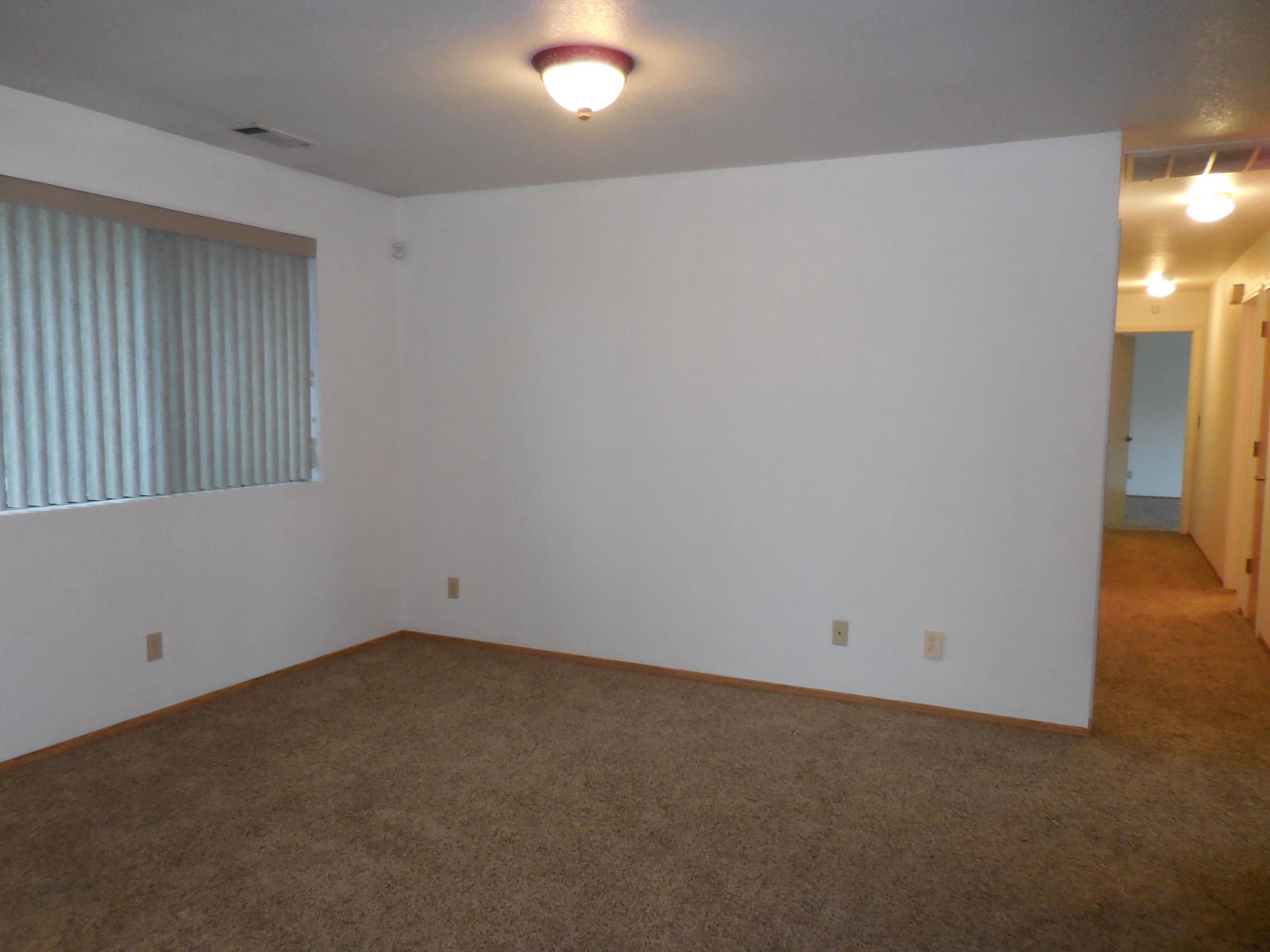 6855 Irving Road Redding, CA 96001 - Photo 23 of 23 DSCN0710