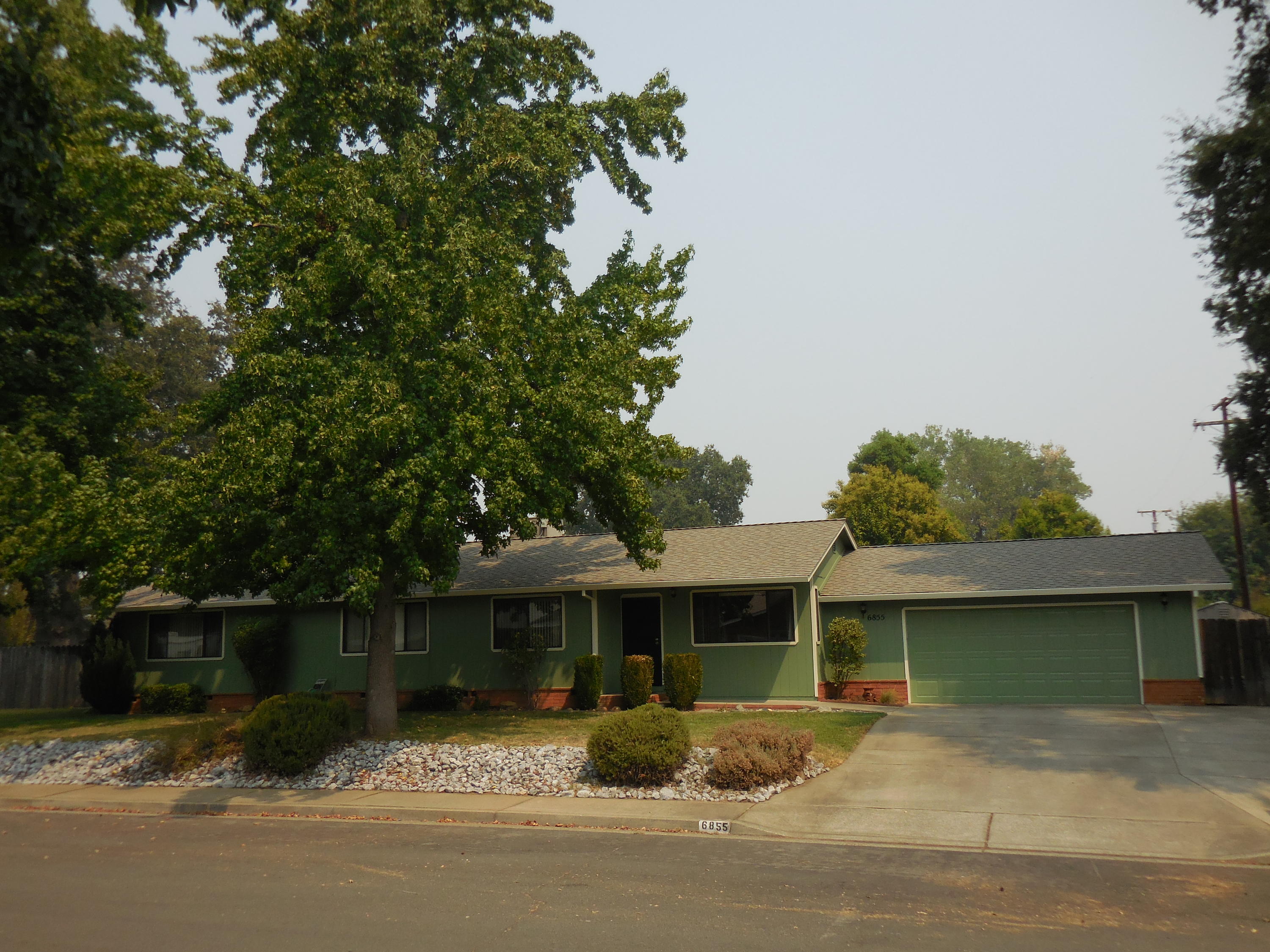 6855 Irving Road Redding, CA 96001 - Photo 3 of 23 DSCN0664