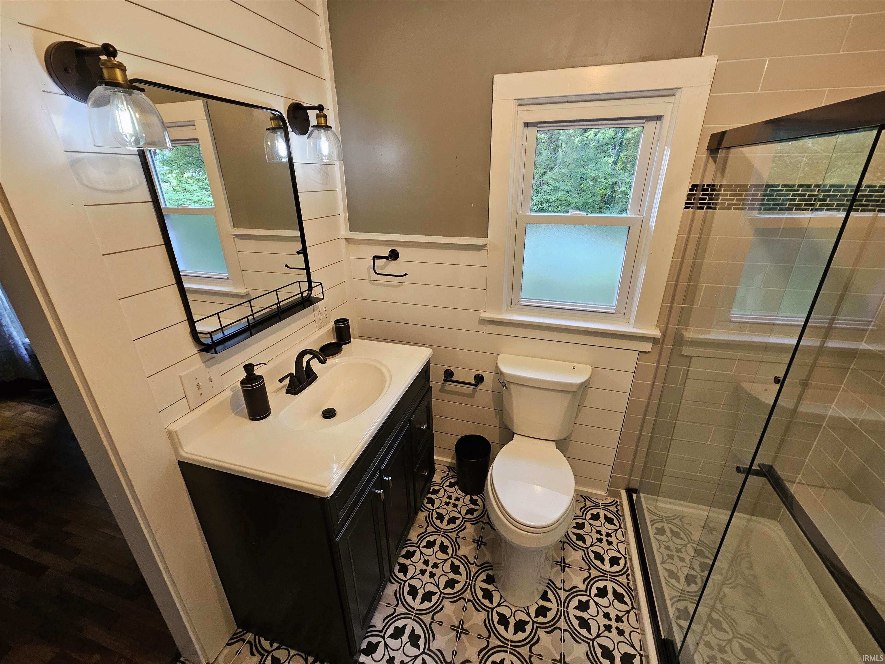 3232 South Petersburg Road Wheatland, IN 47597 - Photo 12 of 36