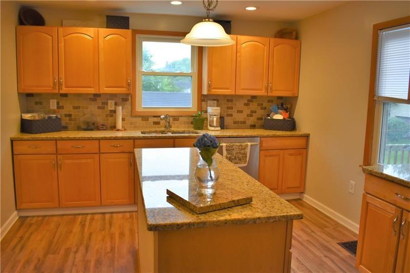 378 980th Road McDonald, PA 15057 - Photo 2 of 10 Gallery Image 2