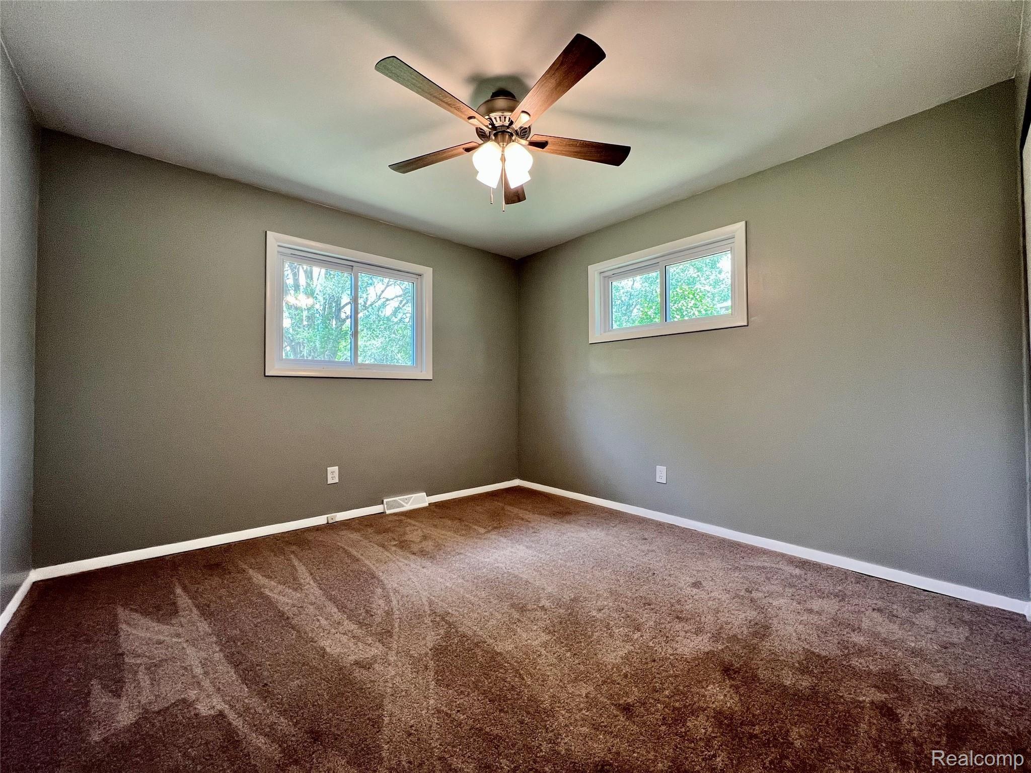 3084 Reeder Road Clarkston, MI 48346 - Photo 14 of 35 Bedroom #2