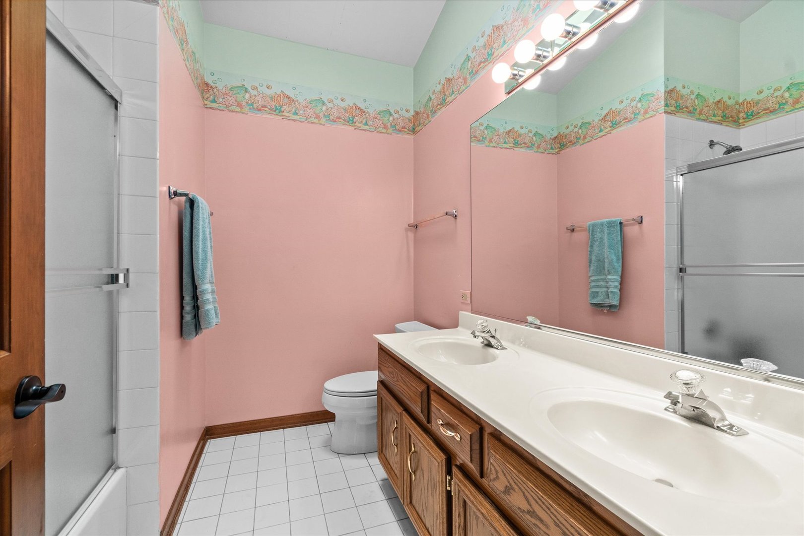 1308 Hamlet Road Naperville, IL 60564 - Photo 22 of 48 Gallery Image 22