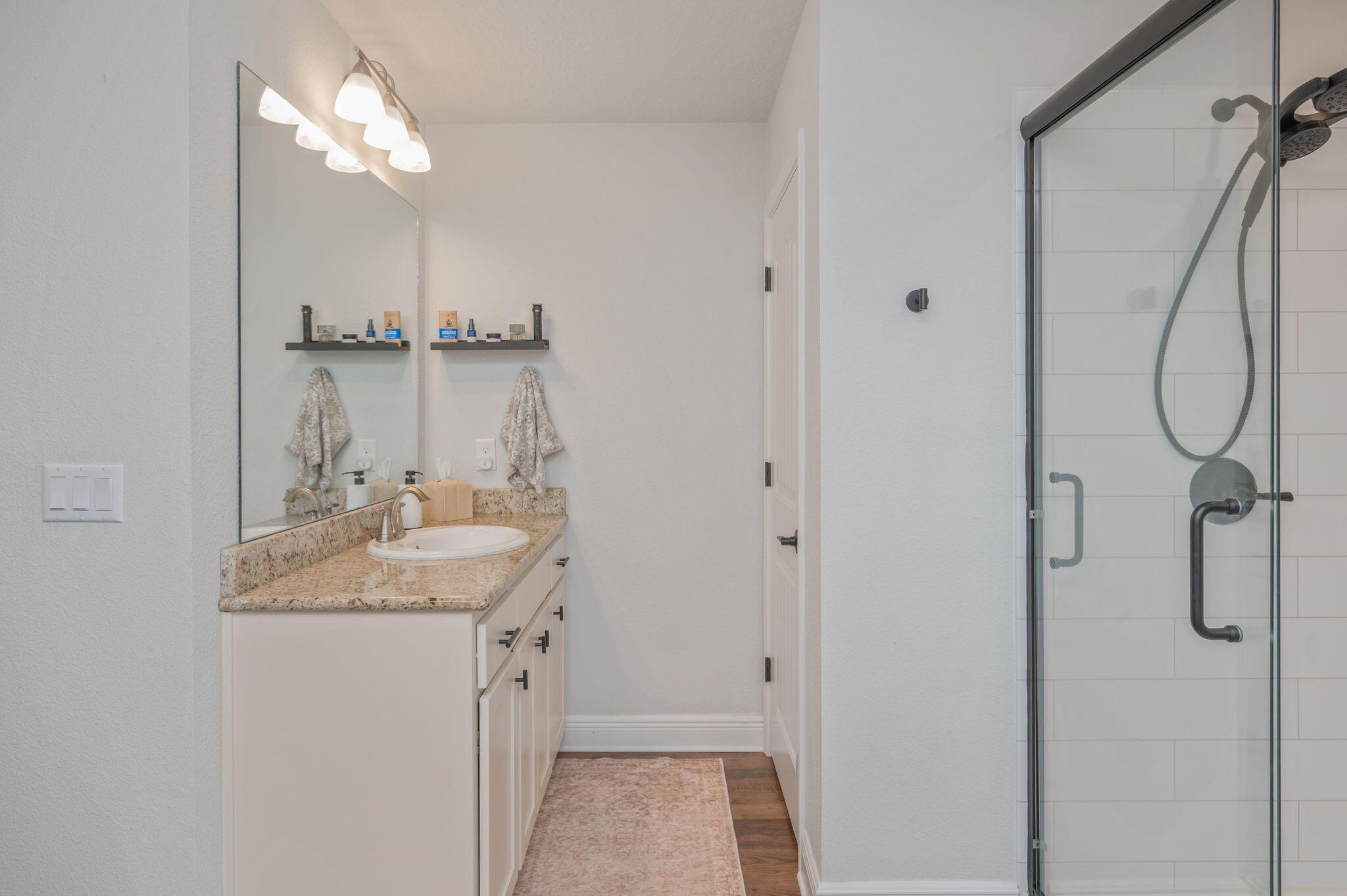 5488 South A Jones Road Milton, FL 32583 - Photo 26 of 51 Primary Bathroom