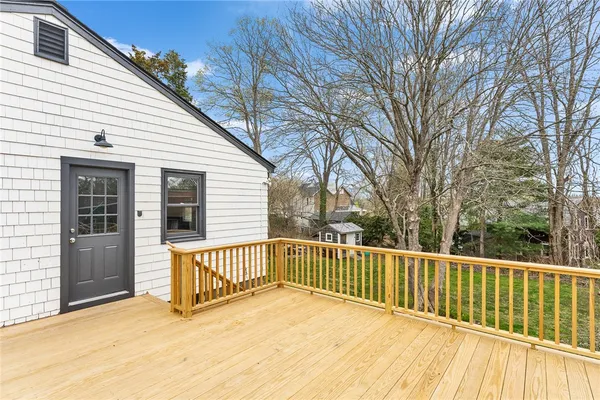 $599,800 | 16 Harrison Avenue, South Kingstown, RI 02879
