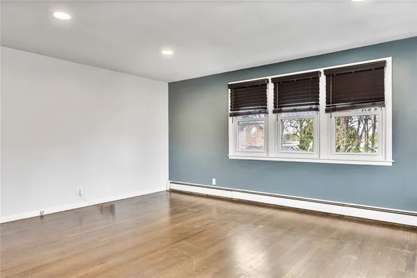 $599,800 | 16 Harrison Avenue, South Kingstown, RI 02879