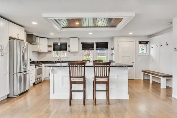 $599,800 | 16 Harrison Avenue, South Kingstown, RI 02879