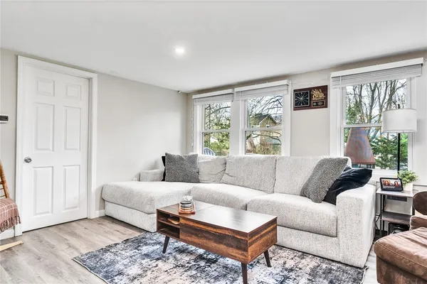 $599,800 | 16 Harrison Avenue, South Kingstown, RI 02879