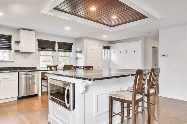 $599,800 | 16 Harrison Avenue, South Kingstown, RI 02879