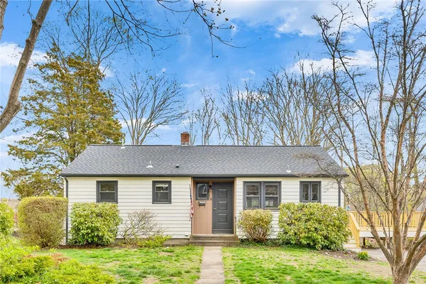 $599,800 | 16 Harrison Avenue, South Kingstown, RI 02879