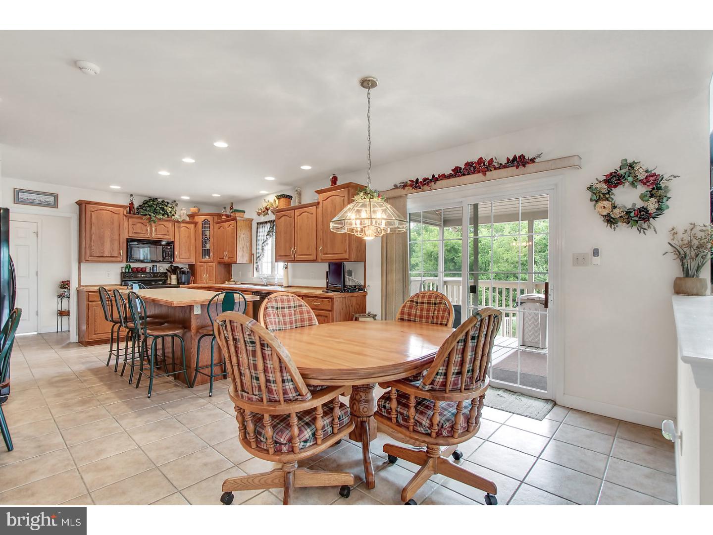 1013 Conifer Road Leesport, PA 19533 - Photo 9 of 25