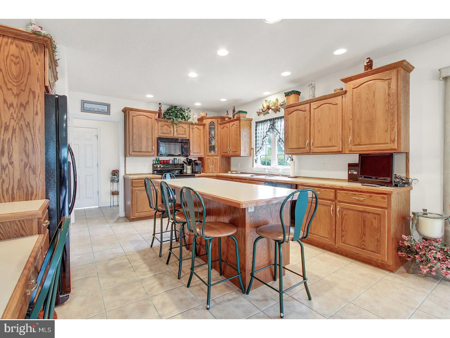 1013 Conifer Road Leesport, PA 19533 - Photo 10 of 25