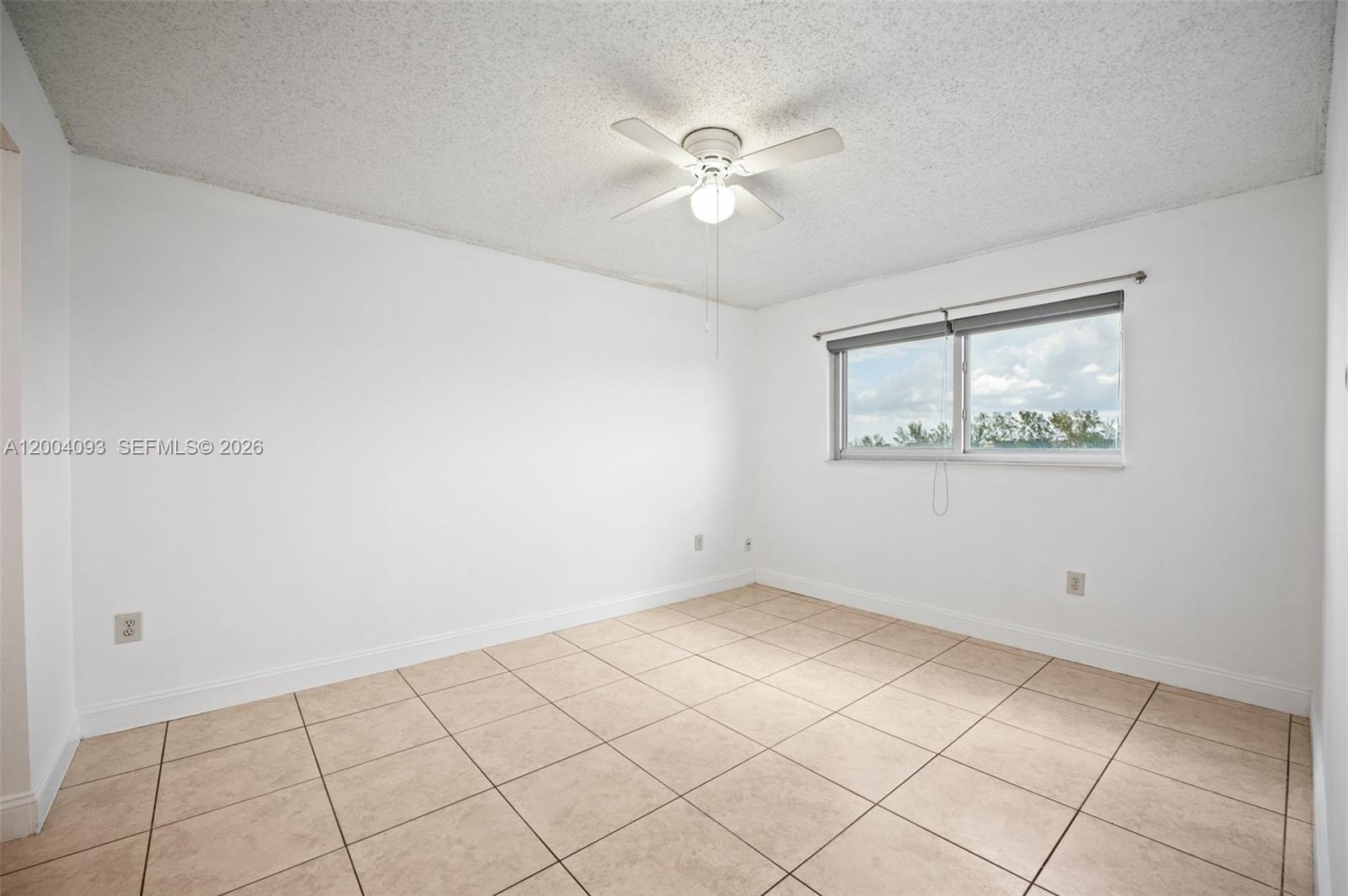 9915 West Okeechobee Road, Unit 2403 Hialeah Gardens, FL 33016 - Photo 20 of 46