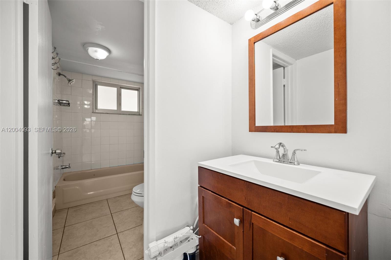9915 West Okeechobee Road, Unit 2403 Hialeah Gardens, FL 33016 - Photo 27 of 46