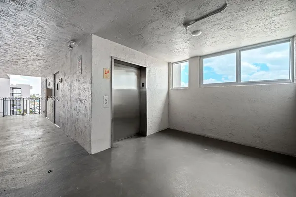 $307,000 | 9915 West Okeechobee Road, Unit 2403, Hialeah Gardens, FL 33016