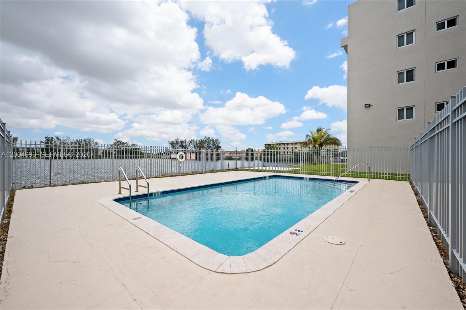9915 West Okeechobee Road, Unit 2403 Hialeah Gardens, FL 33016 - Photo 37 of 46